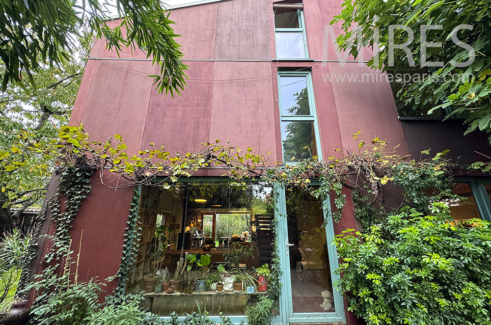 C2239 – Exteriors