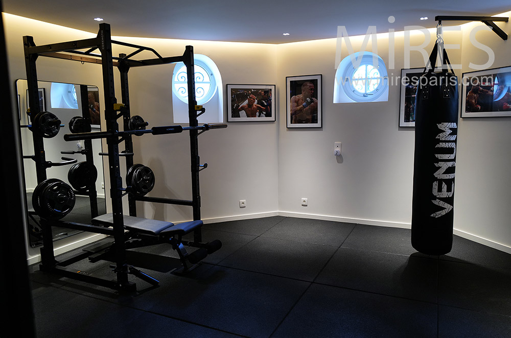 C2246 – Gym