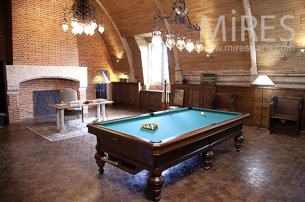 C2247 – Billiards