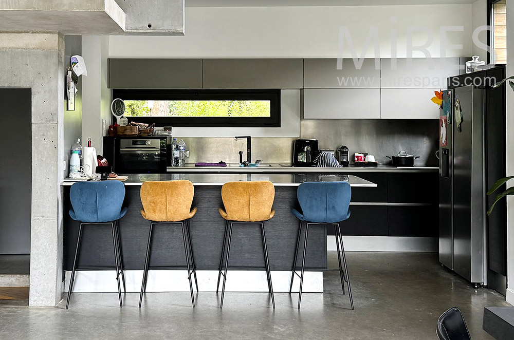C2250 – Kitchen