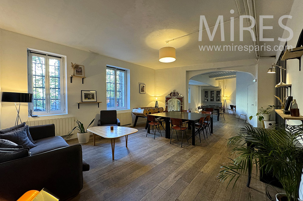 C2256 – Living-room