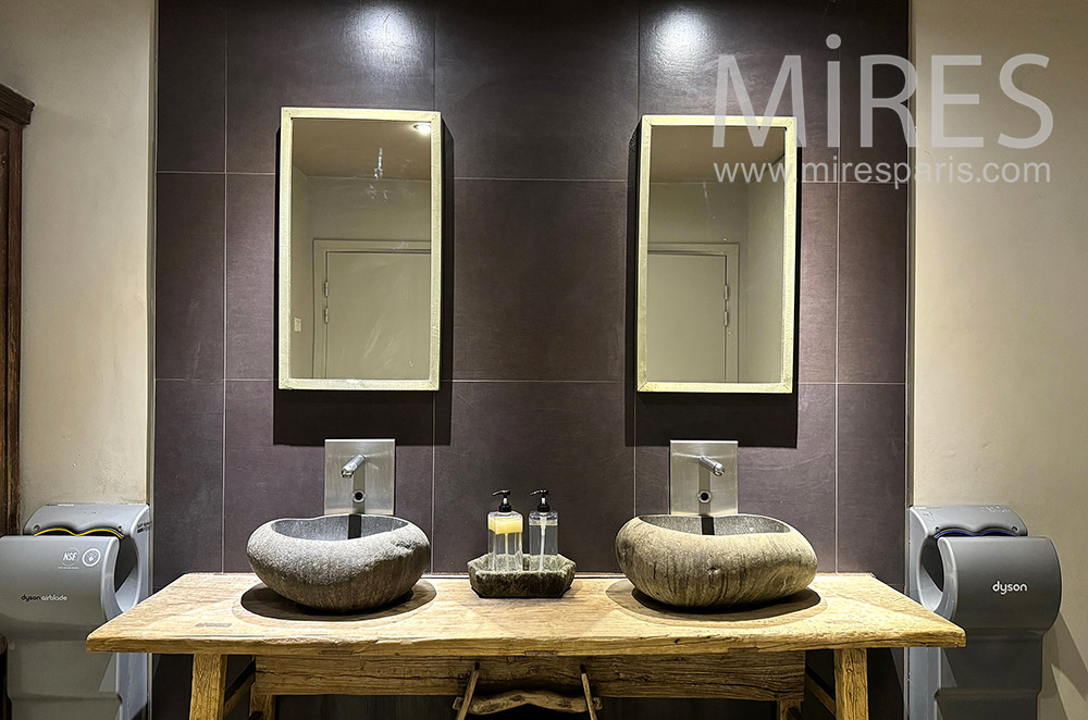 C2253 – Sinks