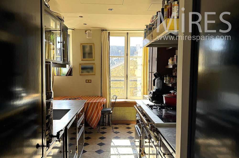 C2273 – Kitchen 1