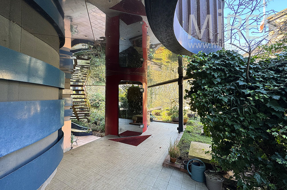 C2267 – Exteriors