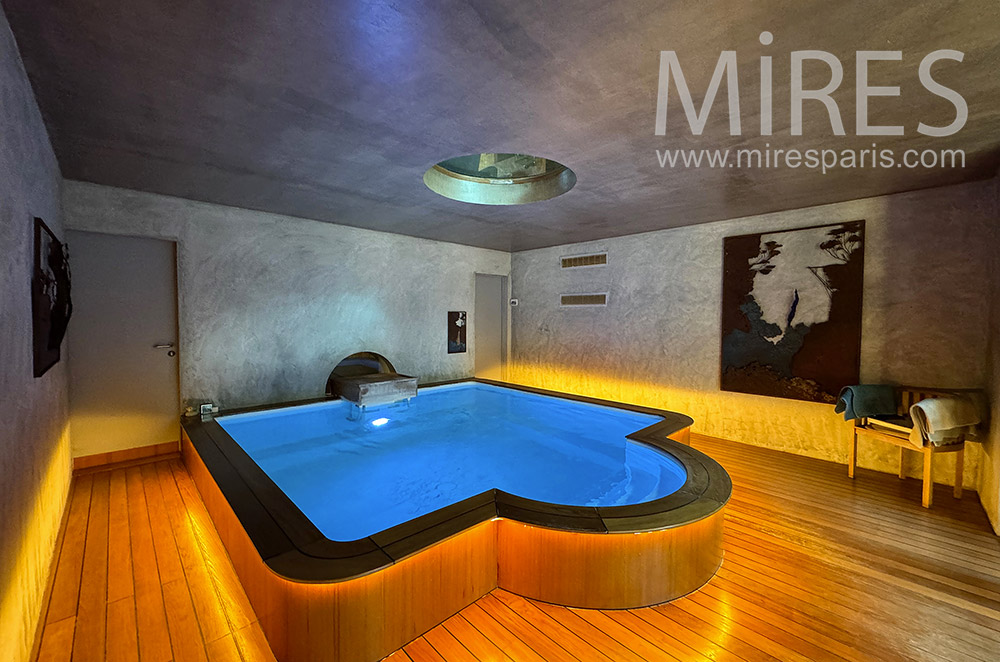 C2267 – Piscine