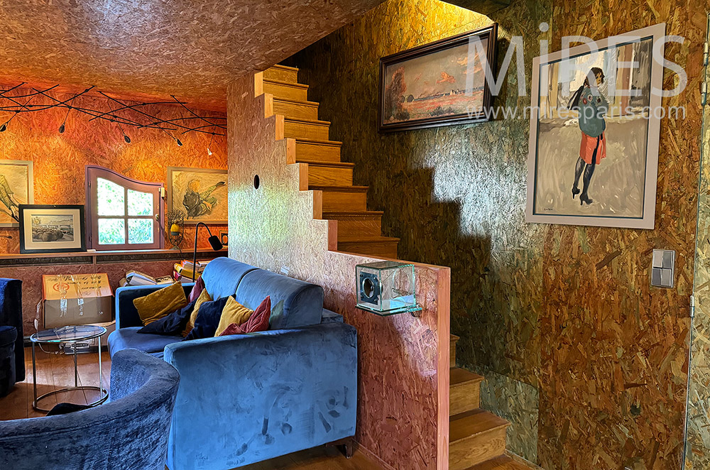 C2267 – Staircase 2