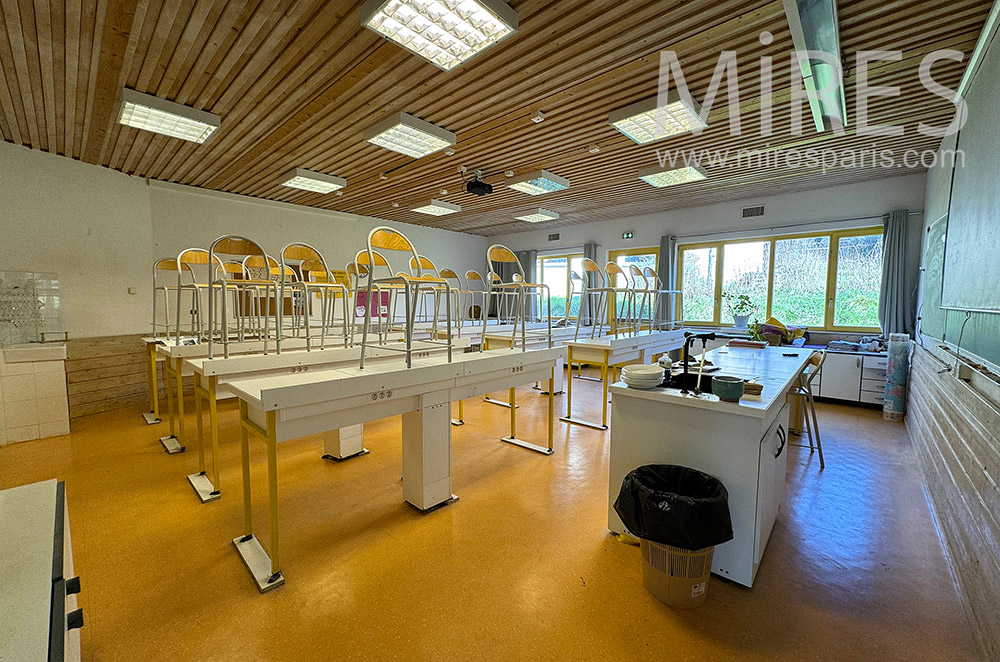 C2268 – Classroom 9