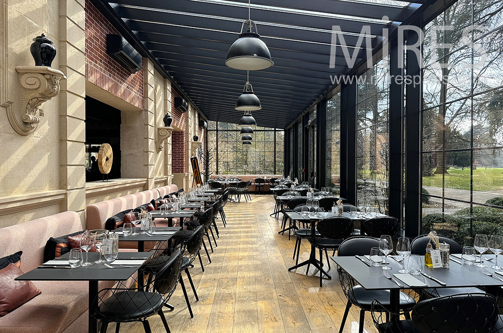C2276 – Restaurant