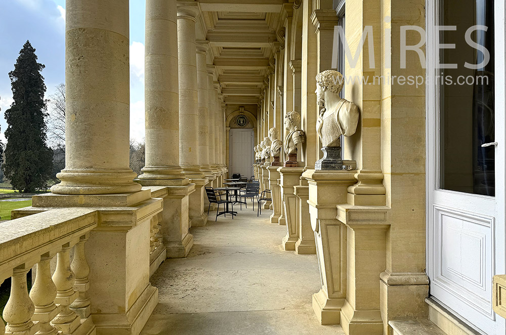 C2276 – Balcony