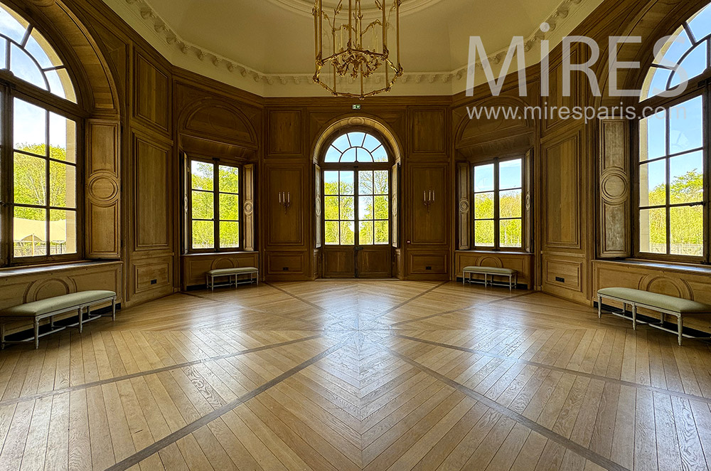 C2288 – Living Room 2
