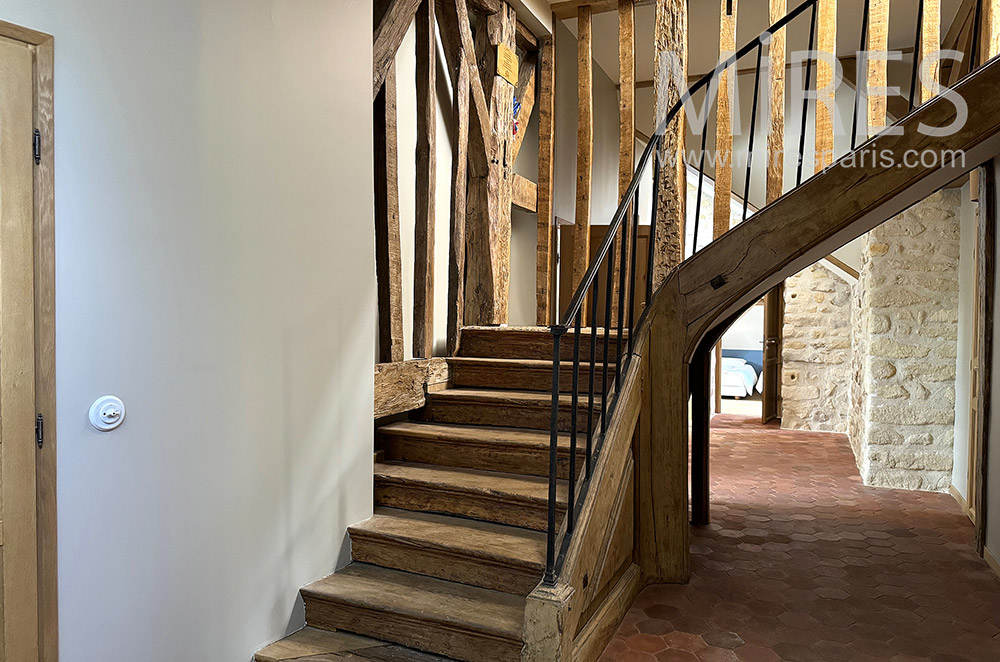 C2288 – Staircase 2