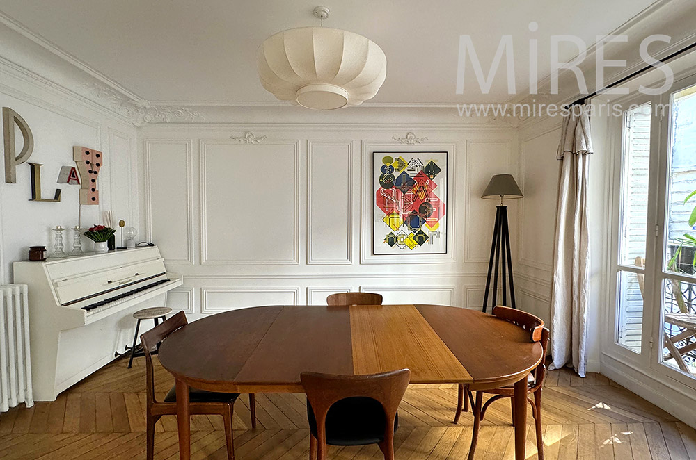 C2290 – Dining room