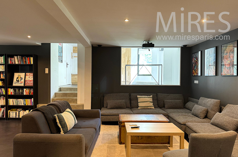 C2293 – Living room 3