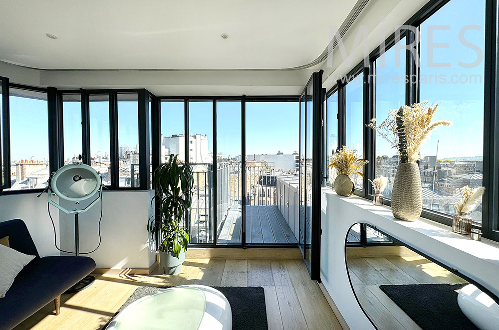 C2294 – Living room