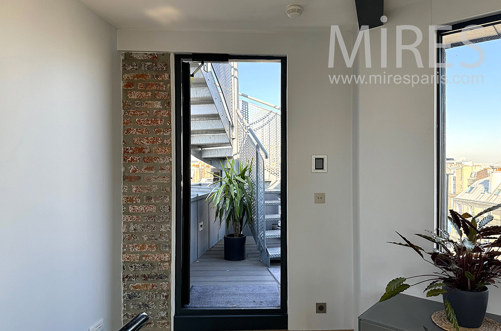 C2294 – Staircase 2