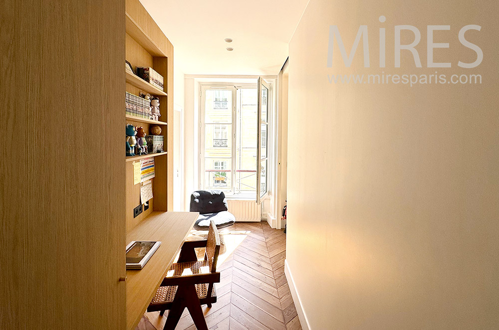 C2295 – Office