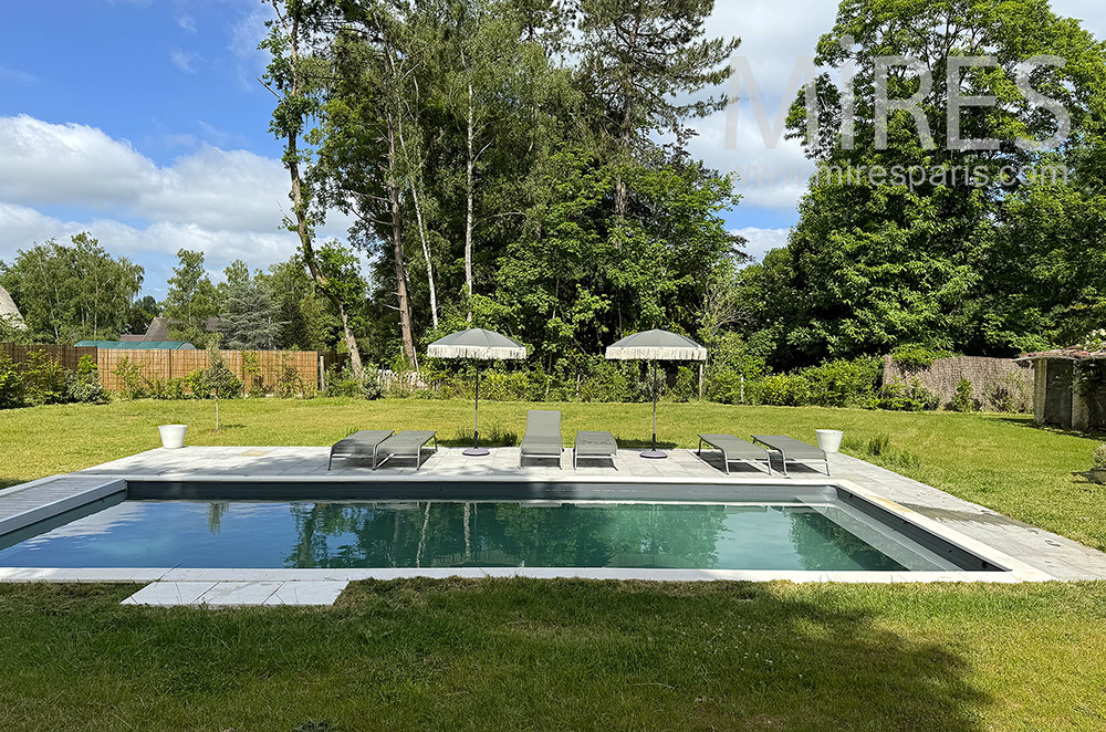 C2298 – Swimming pool