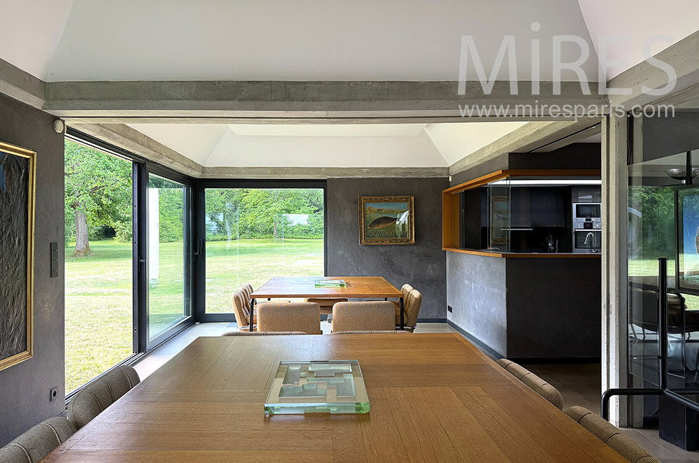 C2299 – Dining room