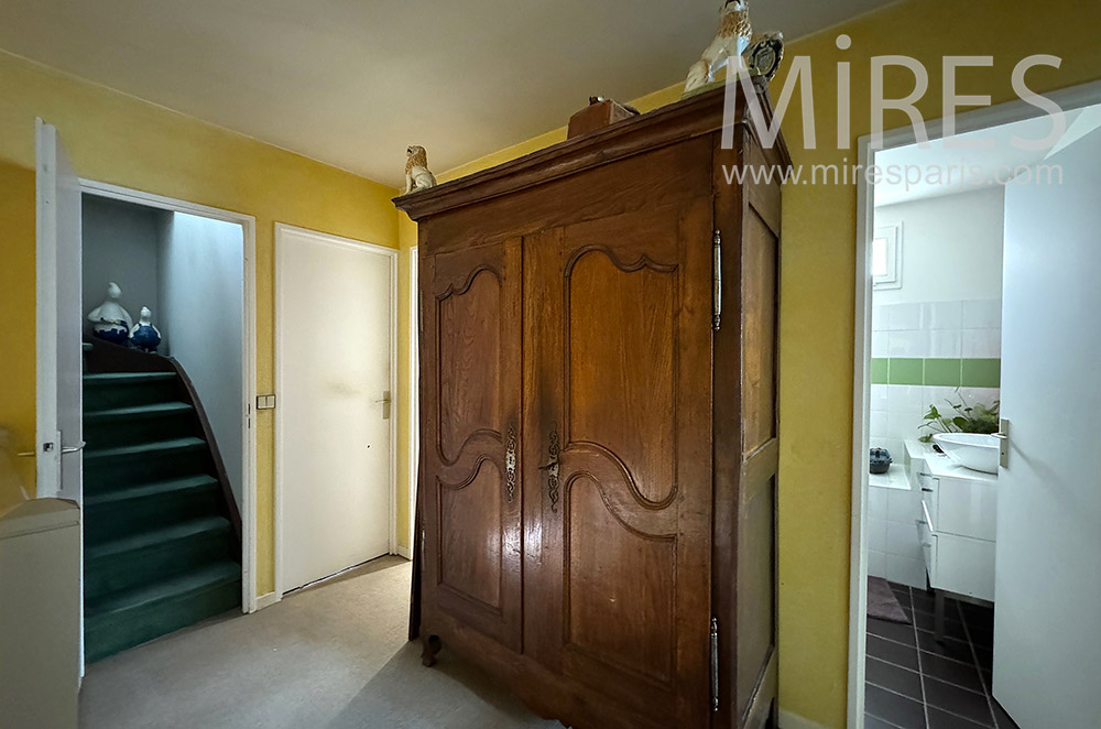 C2301 – Staircase 2
