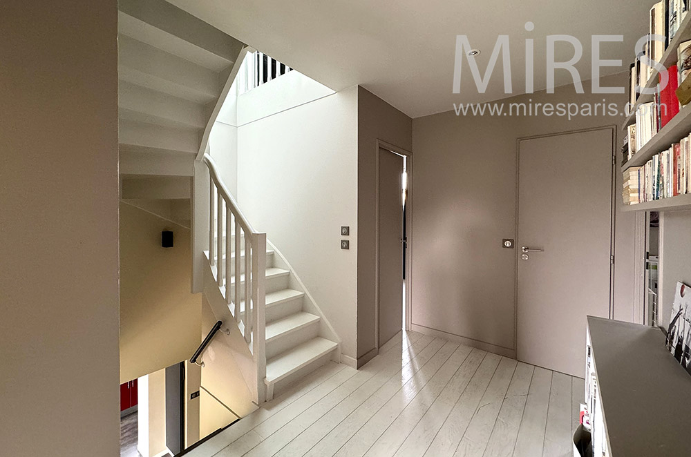 C2303 – Escalier