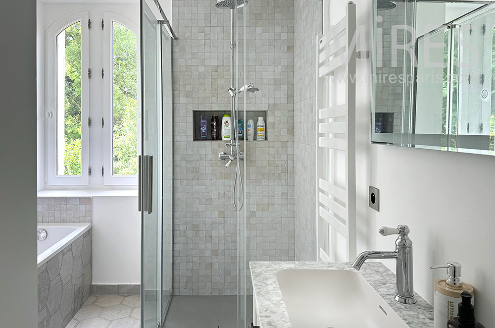 C2311 – Salle de bain 4
