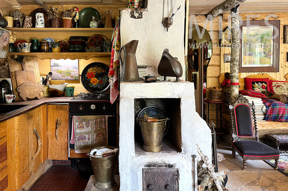 C2312 – Kitchen