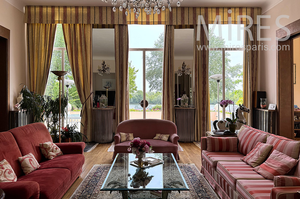 C2314 – Salon