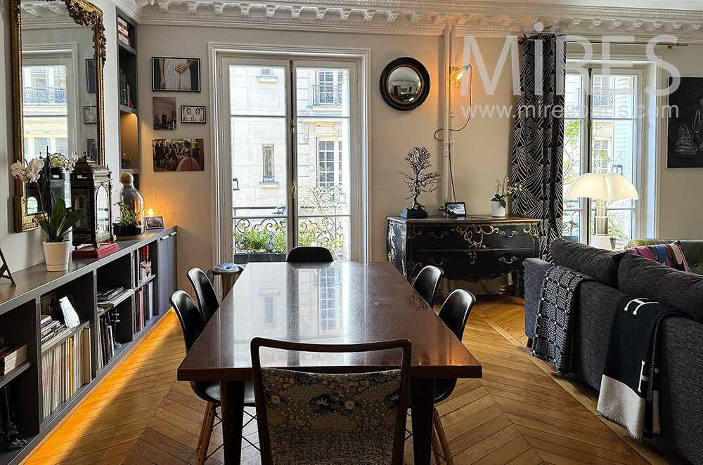 C2315 – Salle à manger