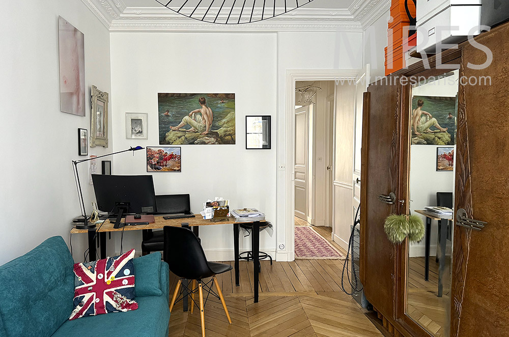 C2315 – Bureau