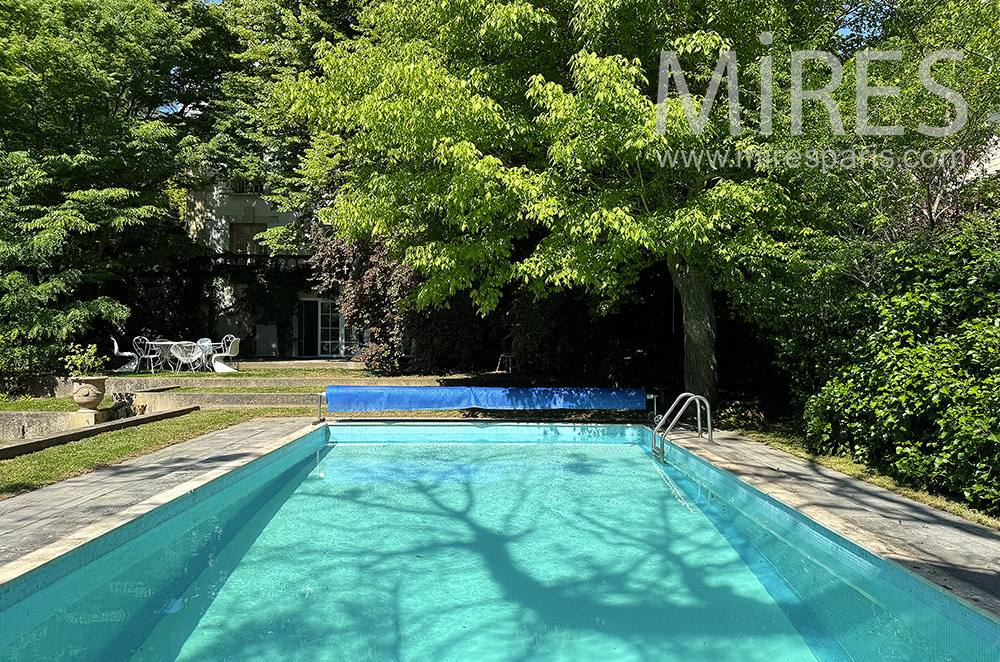 C2317 – Piscine