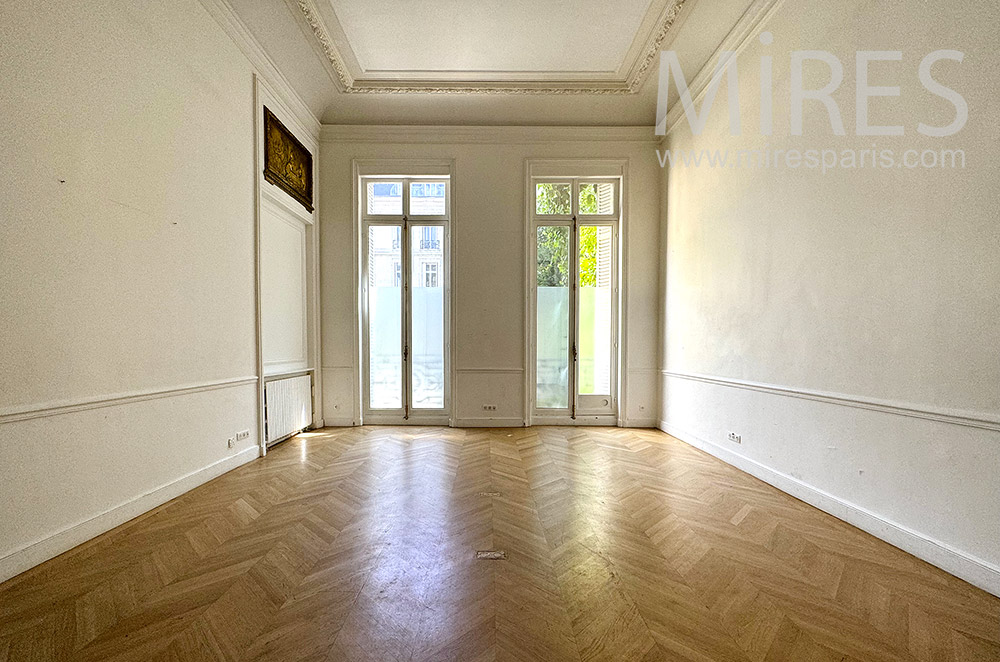 C2326 – Living room 3