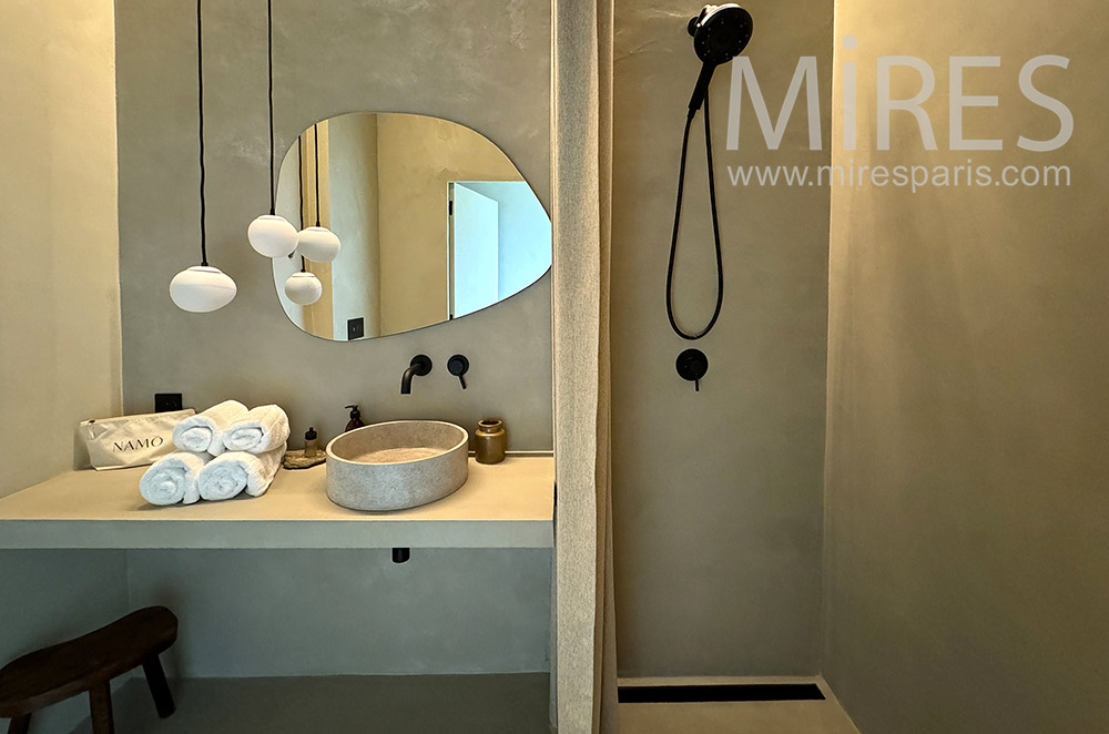 C2328 – Salle de bain 1