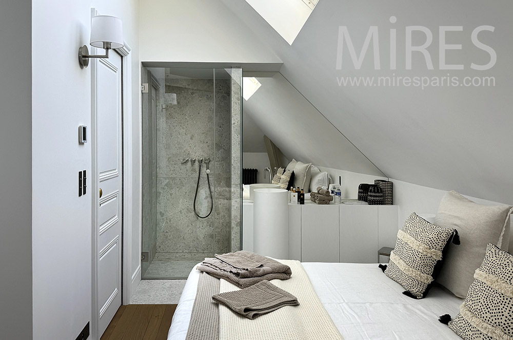 C2329 – Bedroom 4