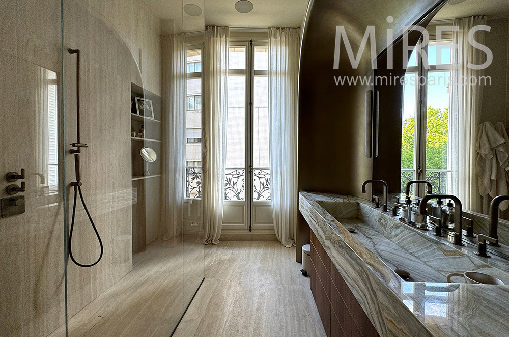 C2333 – Salle de bain 1