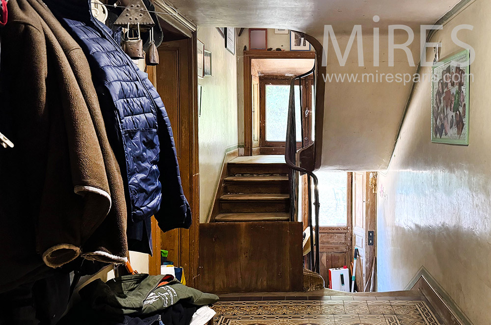 C2335 – Staircase 3