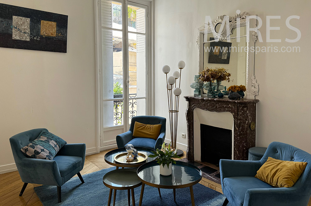 C2320 – Living room 7