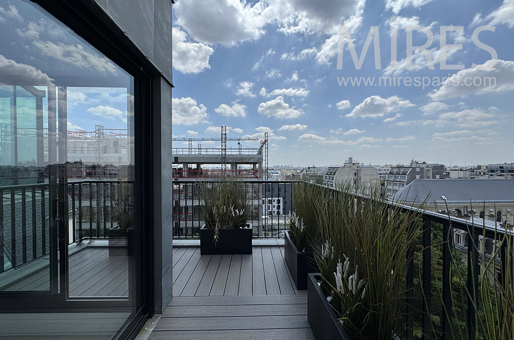 C2325 – Balcony