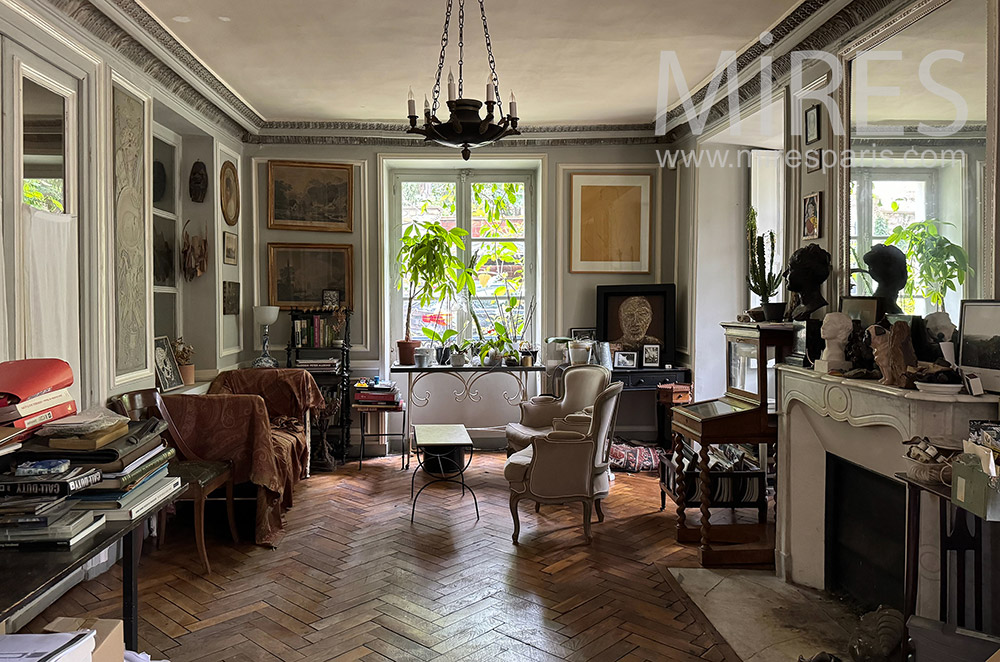 C2337 – Living Room 1
