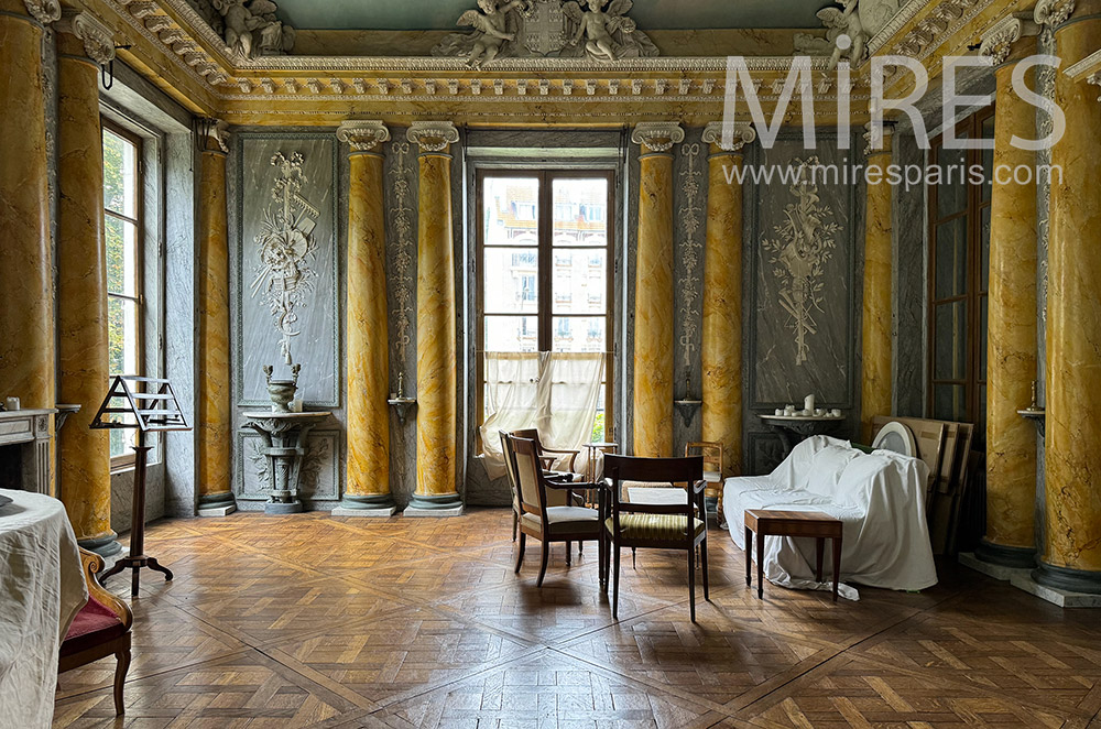 C2337 – Living room 2