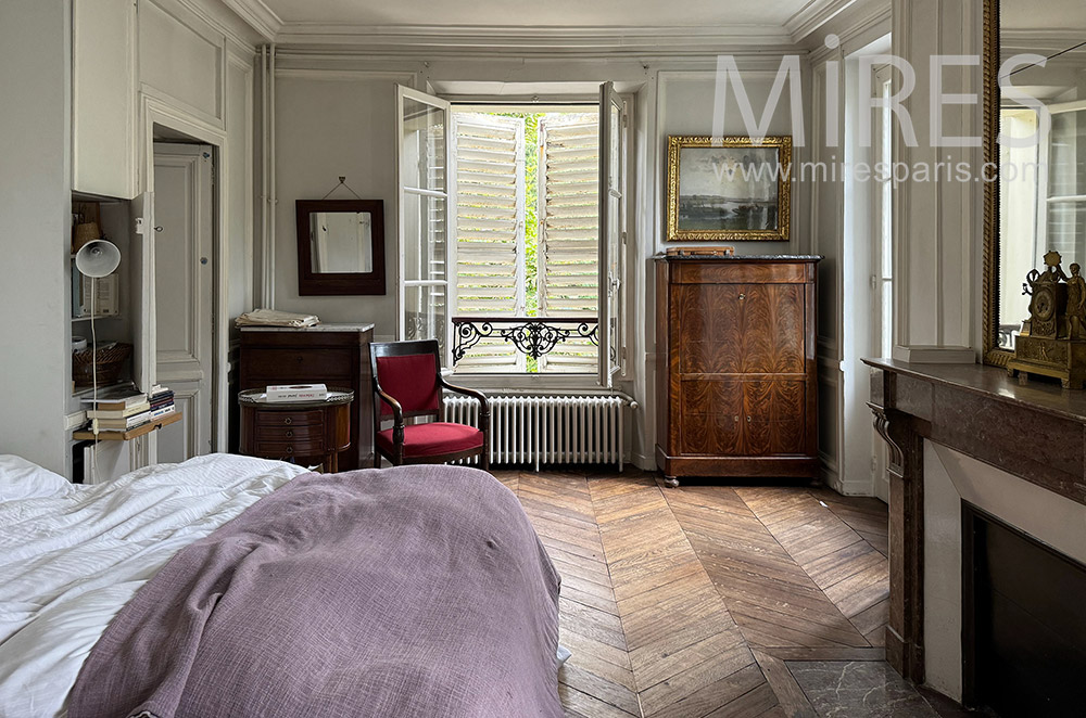 C2337 – Room 1