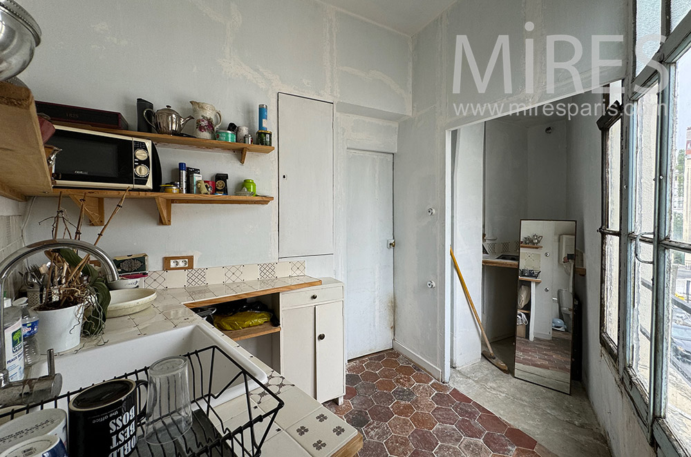 C2337 – Kitchen 2