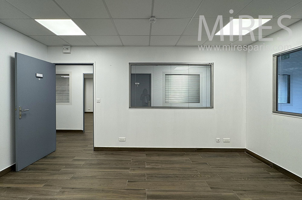 C2341 – Office 2