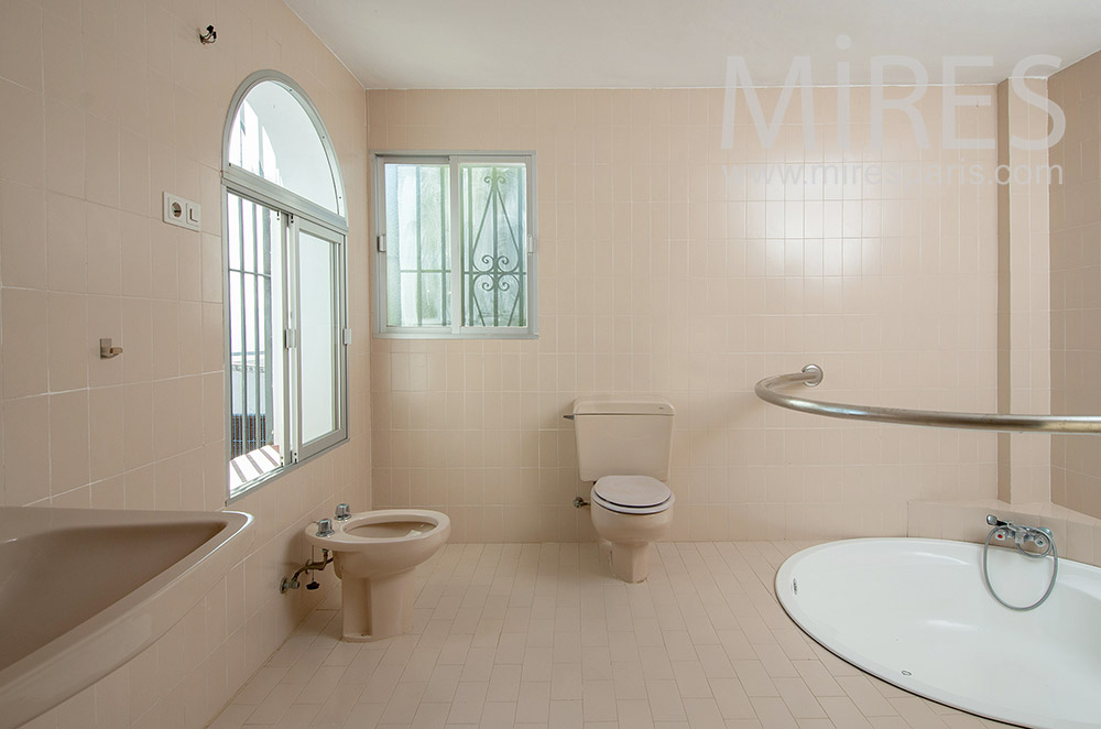 C2344 – Salle de bain