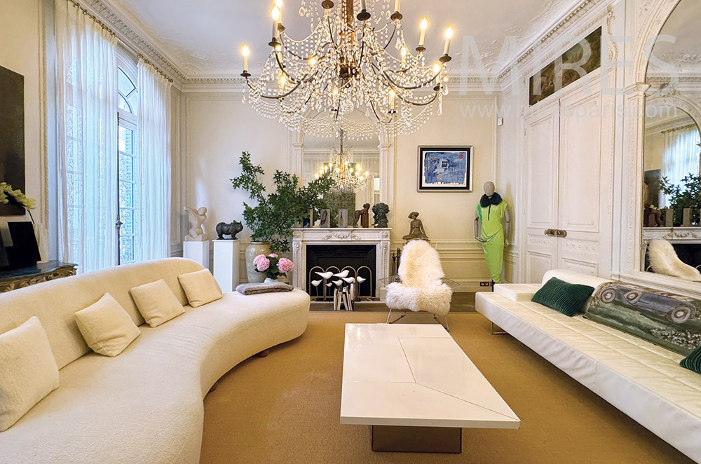 C2352 – Private mansion