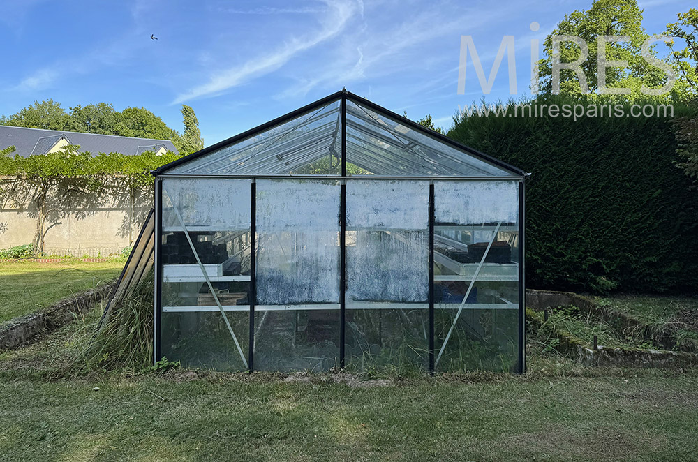 C2346 – Serre