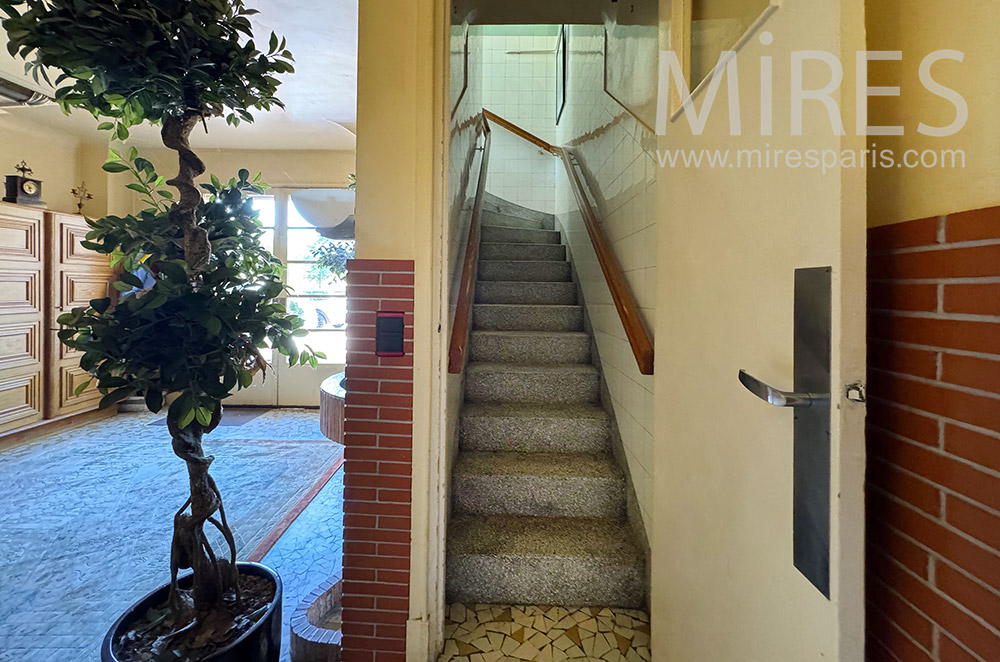 C2346 – Escalier 4