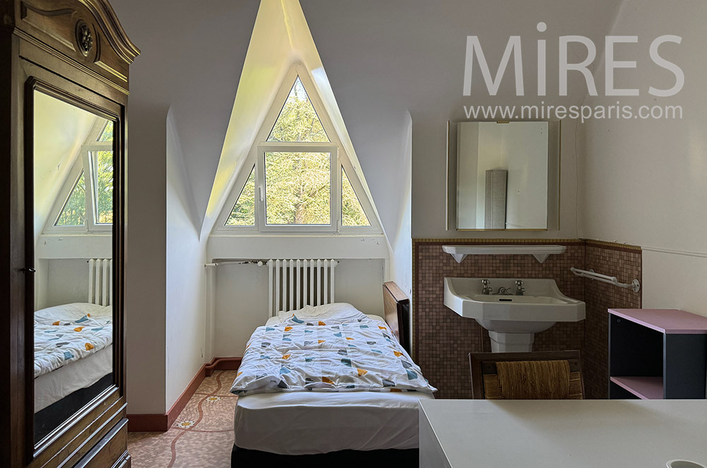 C2346 – Chambre 6
