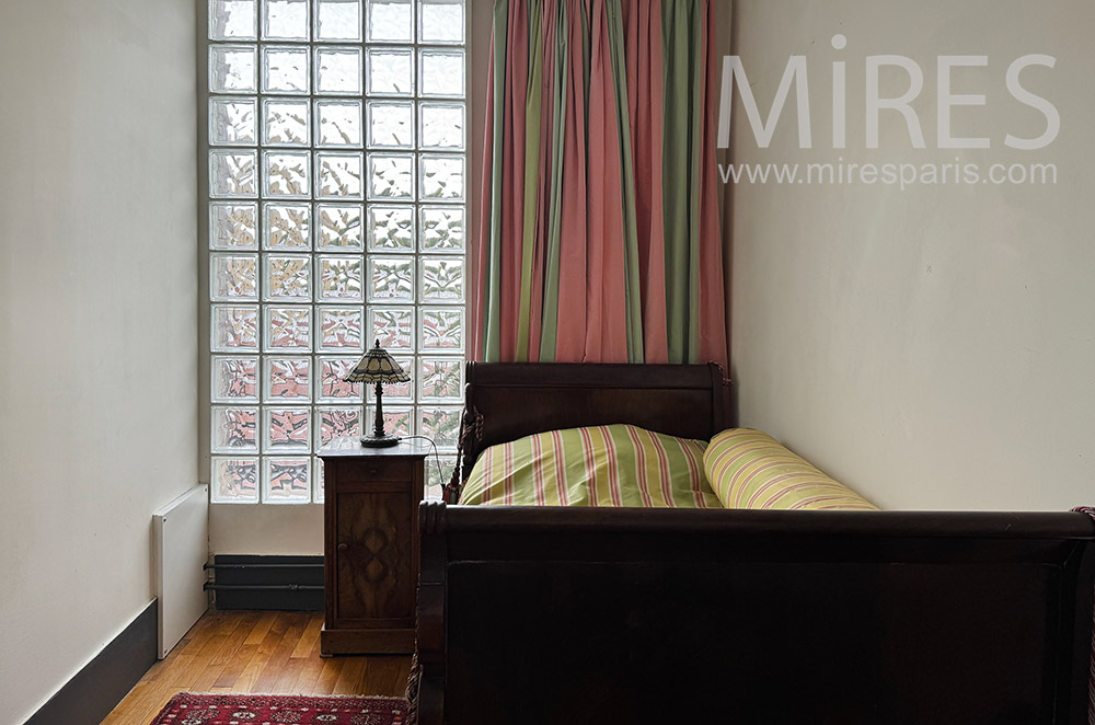 C2347 – Chambre 3