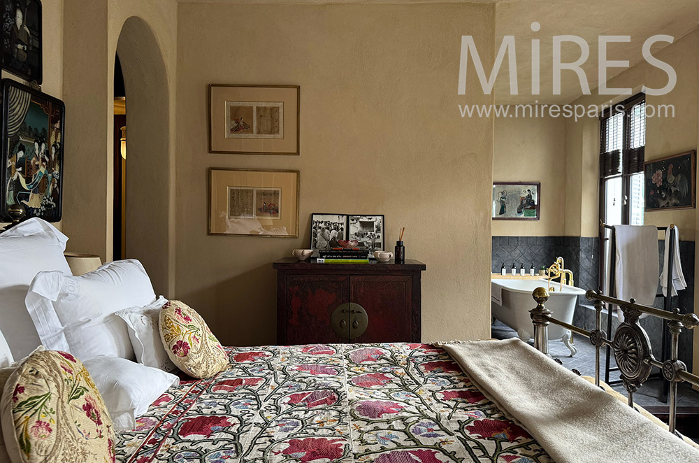 C2349 – Bedroom 2