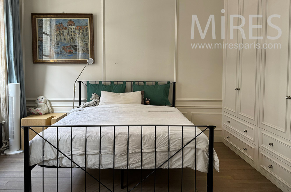 C2352 – Bedroom 3